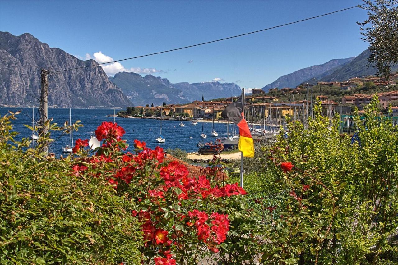 Monja Camping Village Brenzone sul Garda Luaran gambar