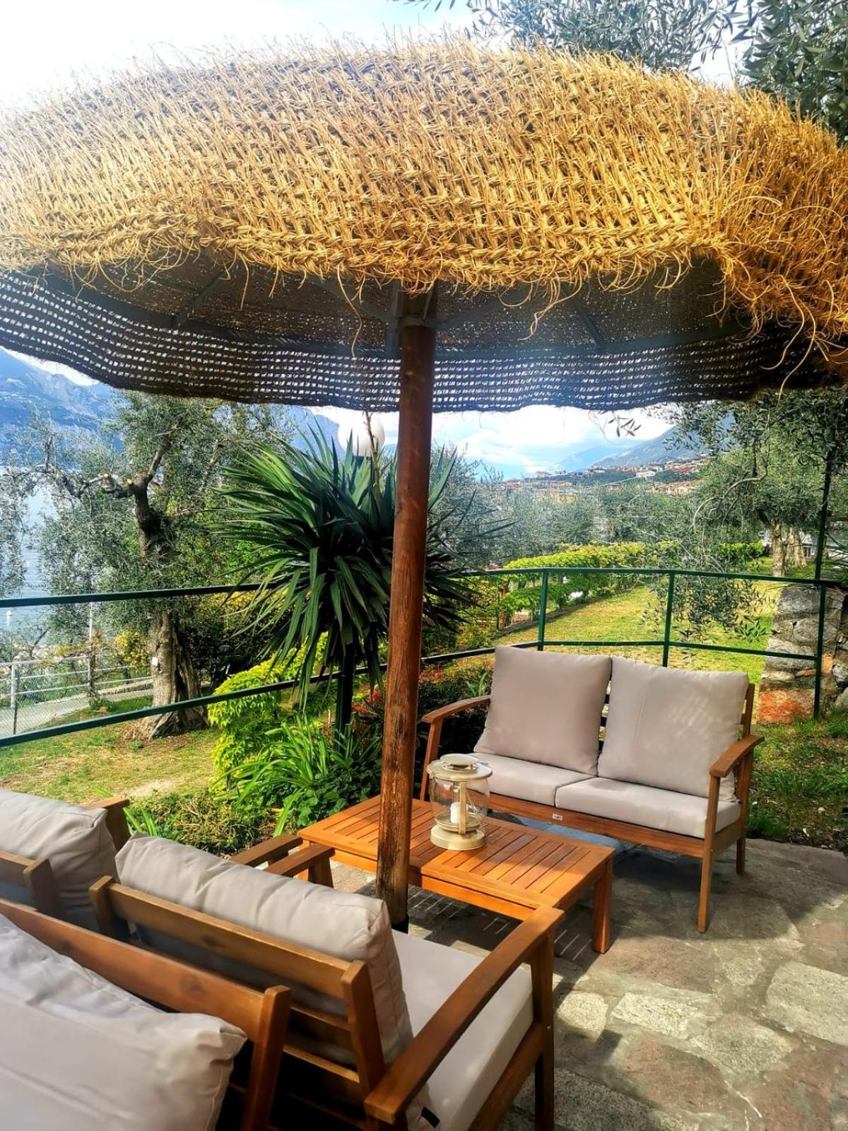 Monja Camping Village Brenzone sul Garda Luaran gambar