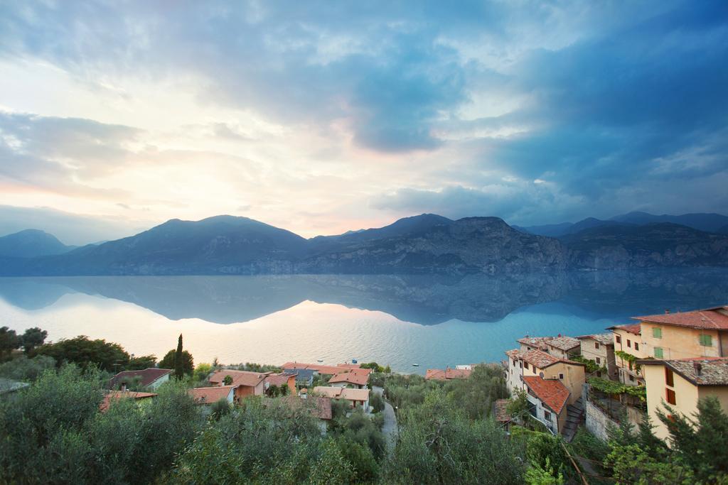 Monja Camping Village Brenzone sul Garda Luaran gambar